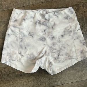 Buffbunny white marble shorts